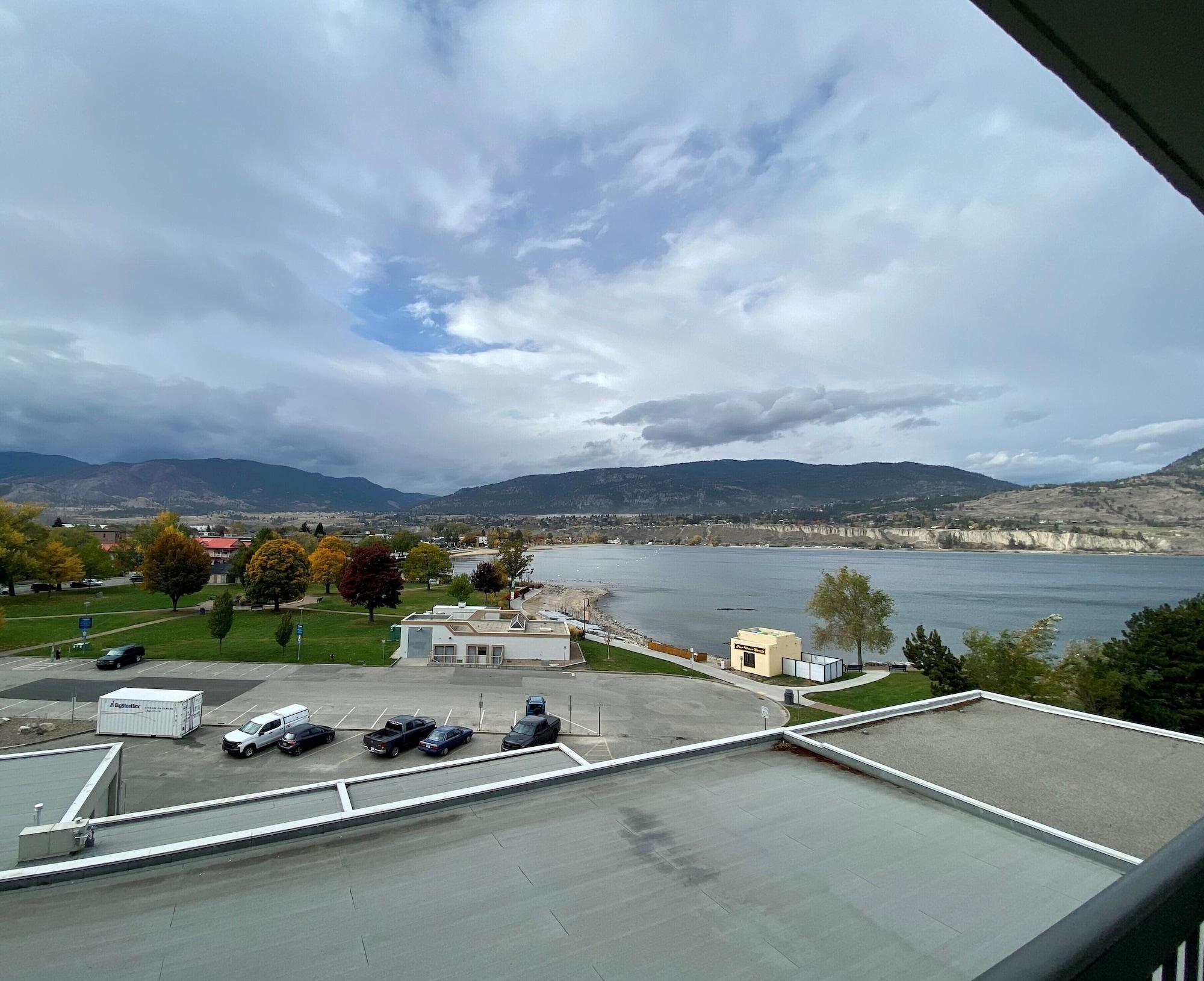 Penticton Lakeside Resort Exterior foto